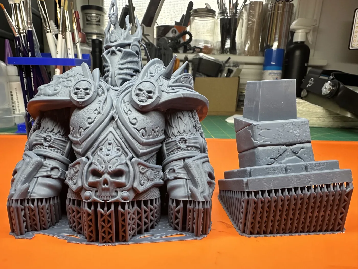 Lich King bust – WoW, straight off the plate
