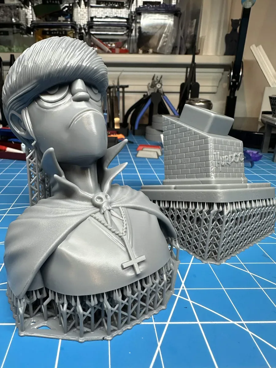Murdoc-Gorillaz, straight off the plate