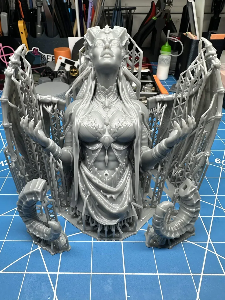 Succubus bust, straight off the plate