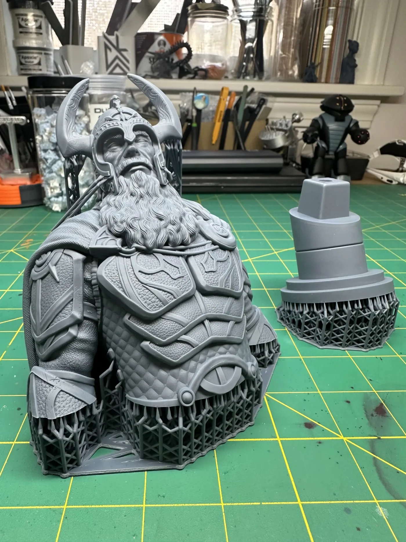 Helm Hammerhand bust, straight off the plate