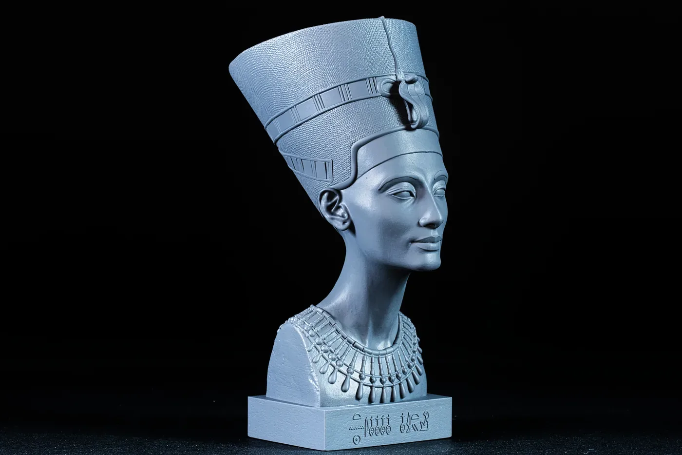 Nefertiti bust, printed in resin