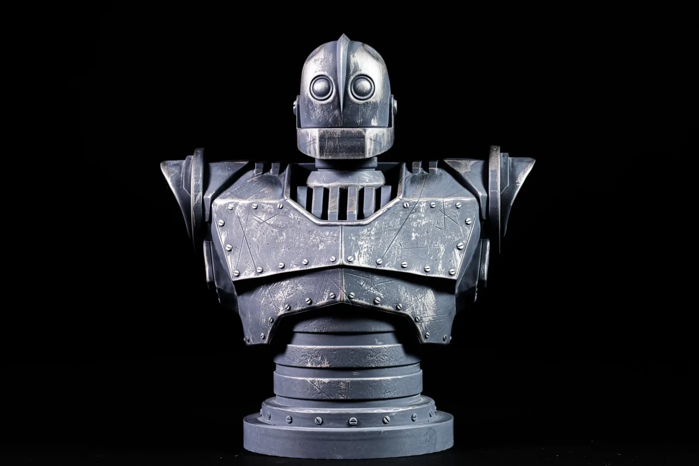 Iron Giant bust, printed in resin