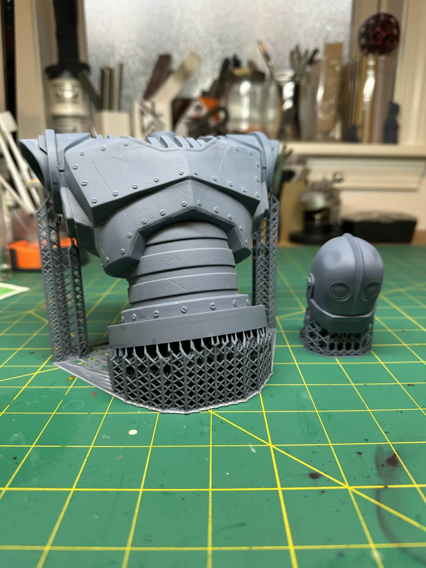 Iron Giant bust, straight off the plate