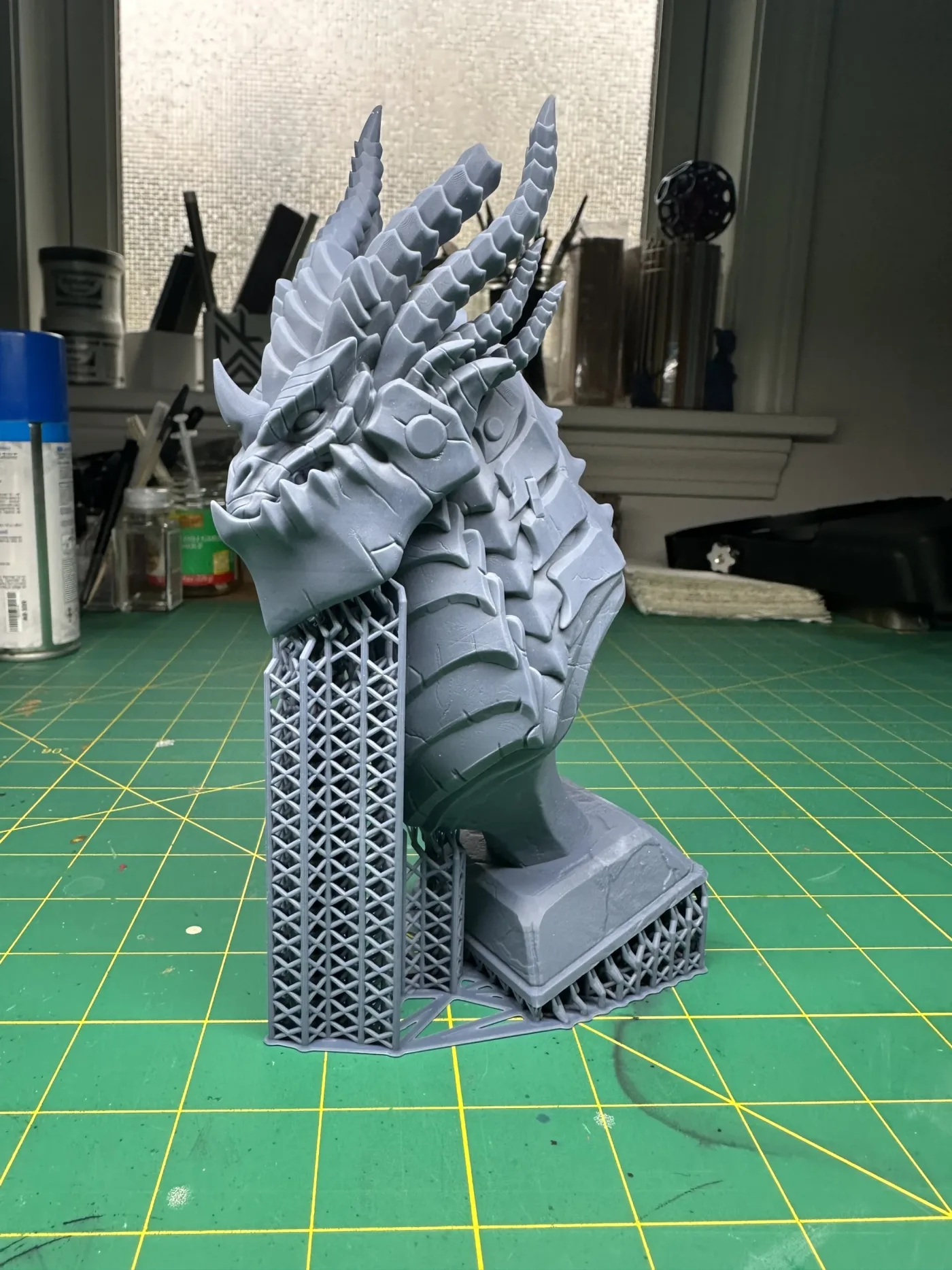 Deathwing bust, straight off the plate